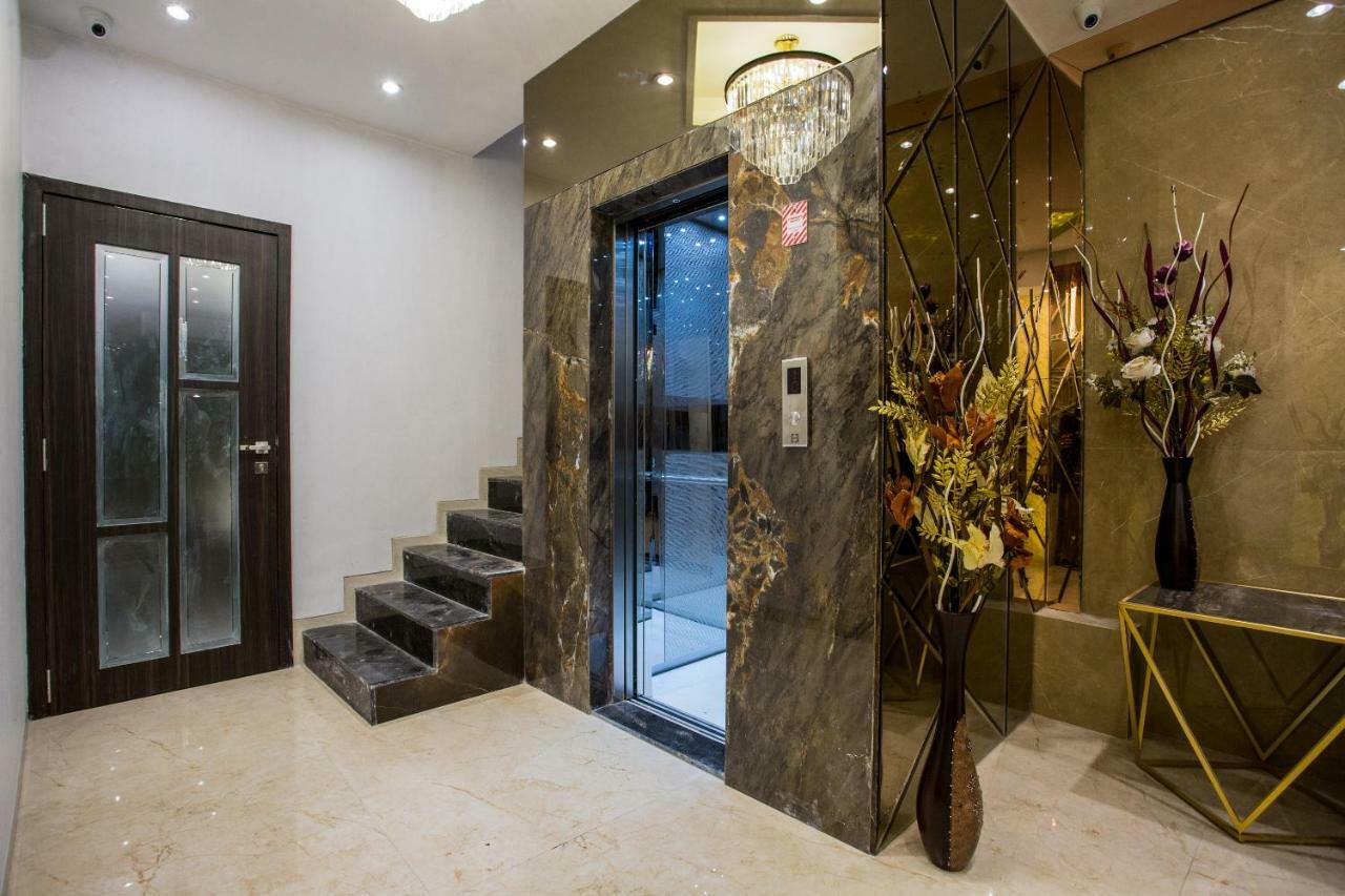 מומביי Oyo 37559 Hotel Al Haram מראה חיצוני תמונה